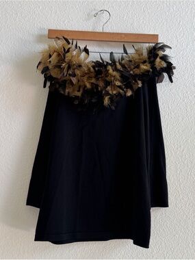 BEREK by TAKAKO SAKON Feather-Trim Off-Shoulder Top